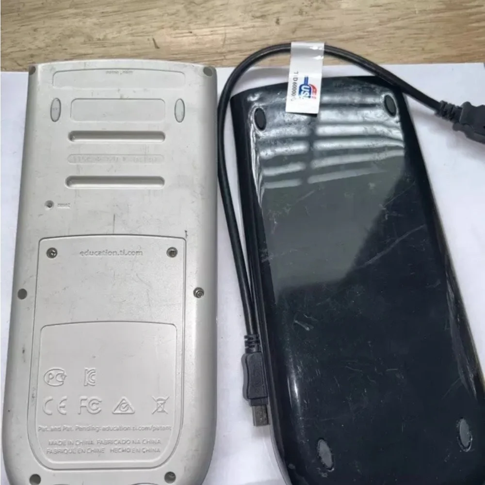 Texas Instruments TI 84 Plus C Ti Nspire CX CAS Graphing Calculator Battery Only